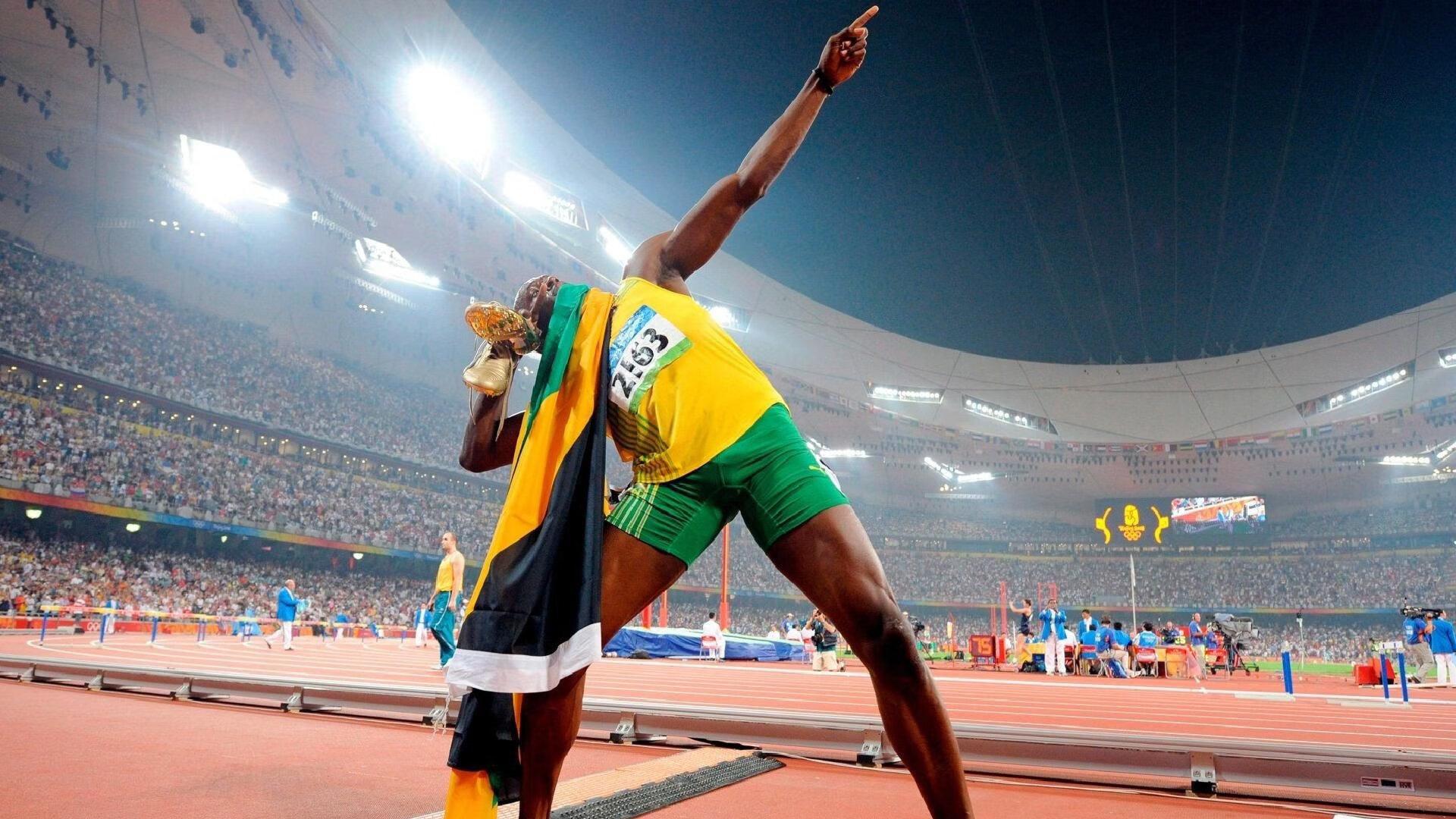 昔日搭档回忆托雷斯经典时刻 内维尔怪声成英超解说史标志性插曲