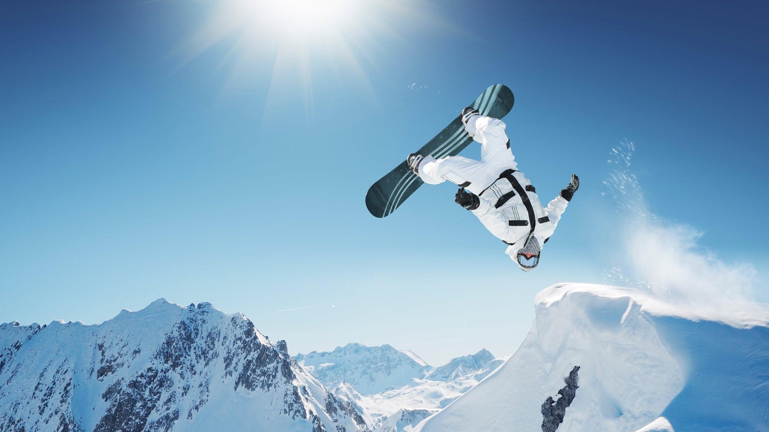 詹宁斯与马布里历史性同场 赛后盛赞，他是永恒的传奇！