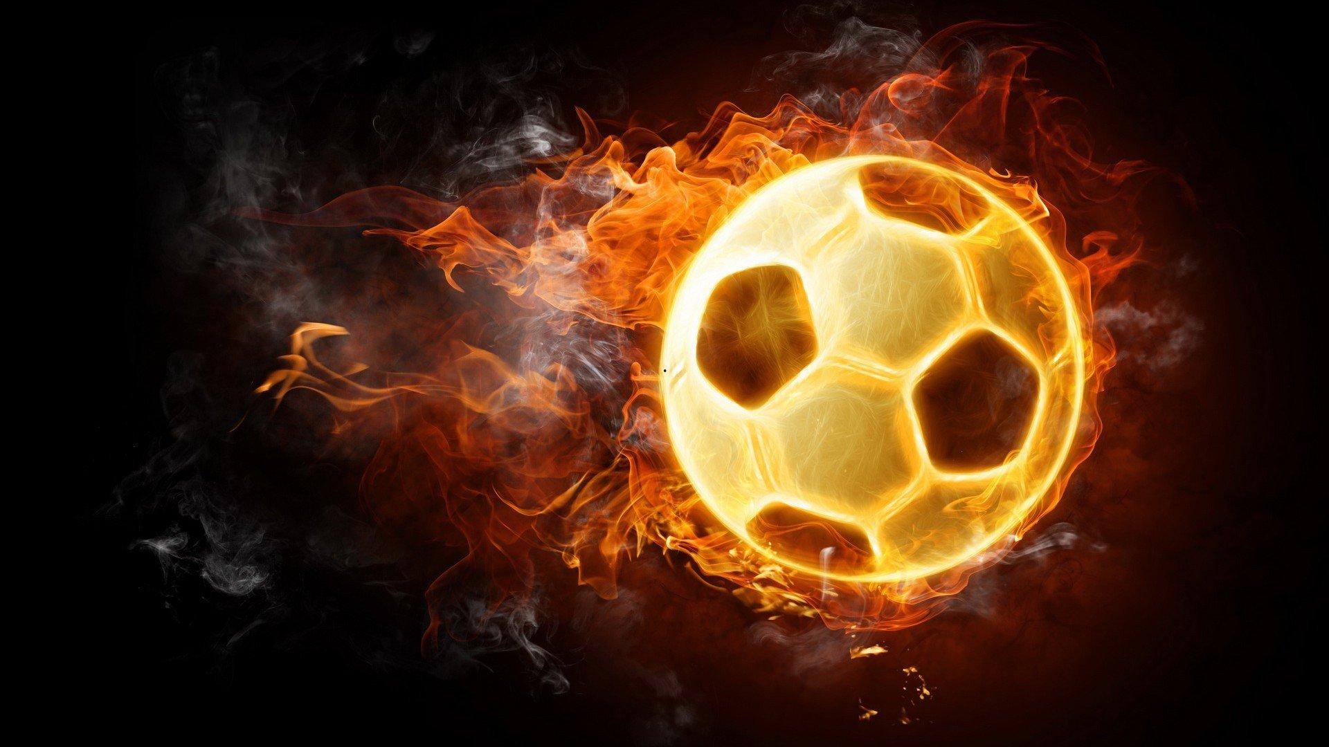 萨哈盛赞麦克托米奈,他具备在皇马、巴萨乃至拜仁立足的顶级素质